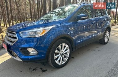 Внедорожник / Кроссовер Ford Escape 2018 в Киеве