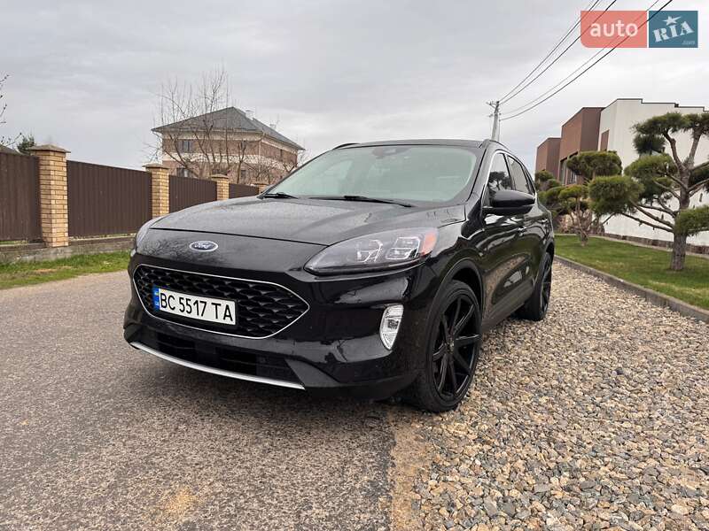 Внедорожник / Кроссовер Ford Escape 2020 в Ивано-Франковске