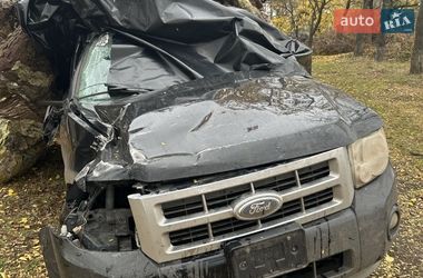 Внедорожник / Кроссовер Ford Escape 2012 в Краматорске