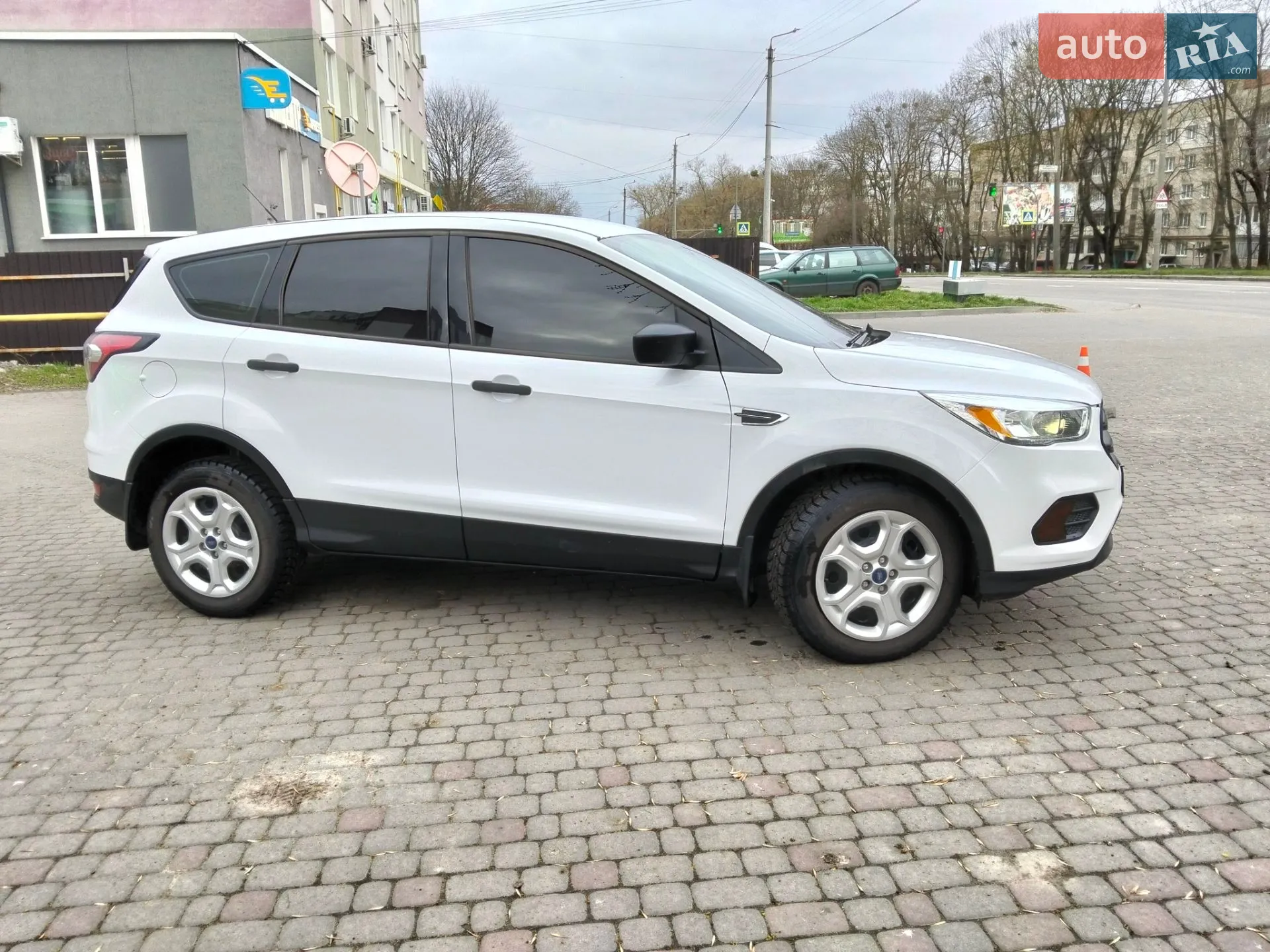 2016 Ford Escape - мініатюра 2