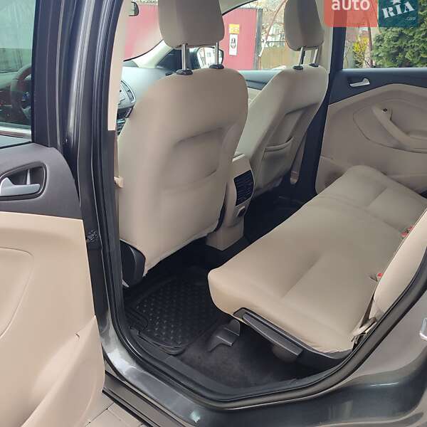 Внедорожник / Кроссовер Ford Escape 2018 в Дубно