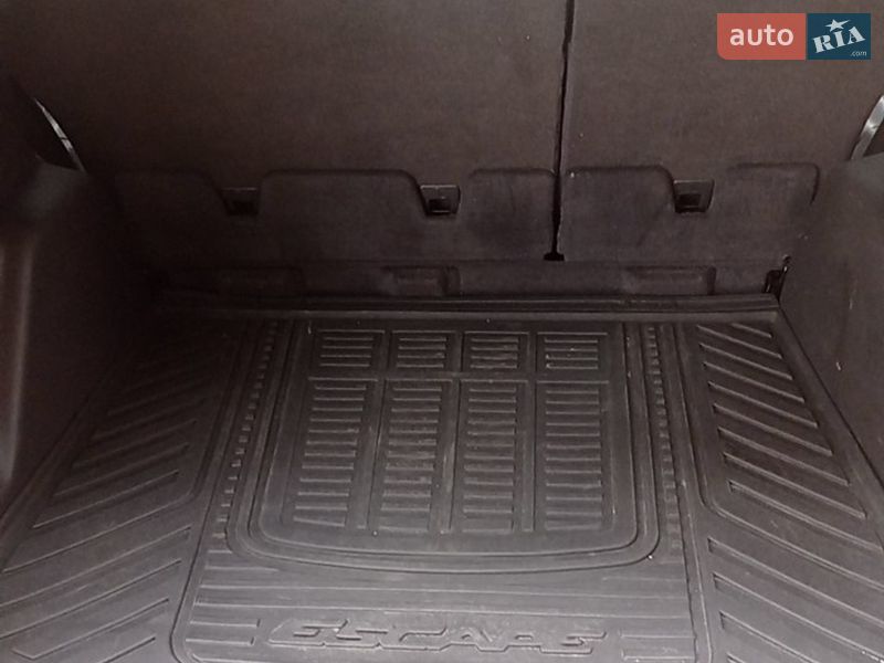 Внедорожник / Кроссовер Ford Escape 2015 в Дрогобыче