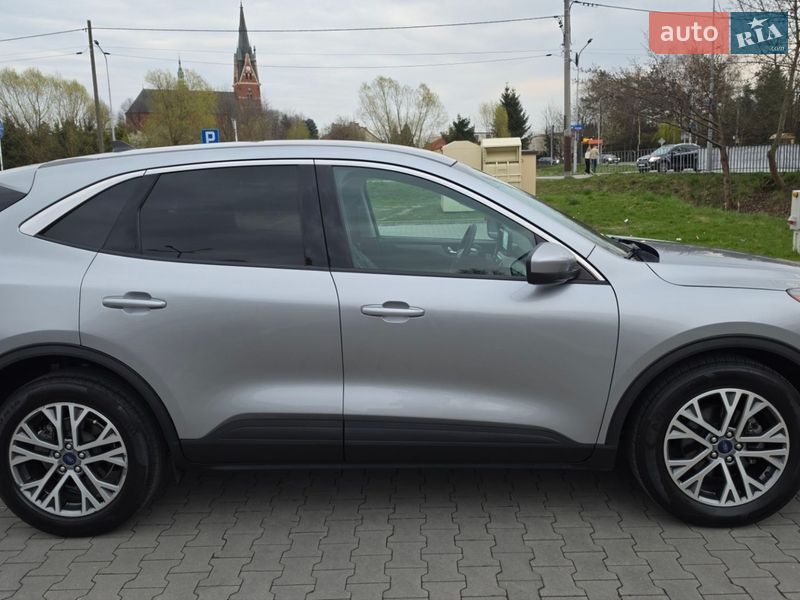 Внедорожник / Кроссовер Ford Escape 2022 в Львове