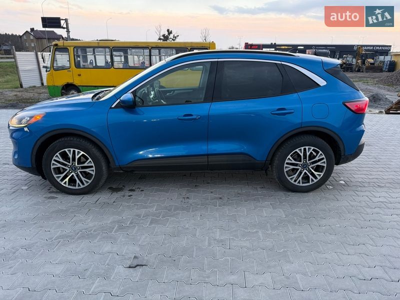 Позашляховик / Кросовер Ford Escape 2019 в Бродах