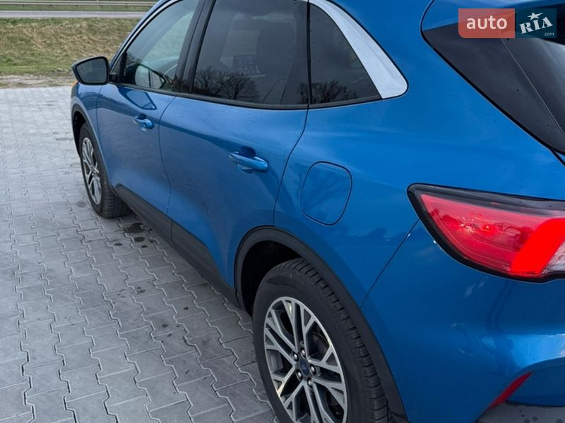 Позашляховик / Кросовер Ford Escape 2019 в Бродах