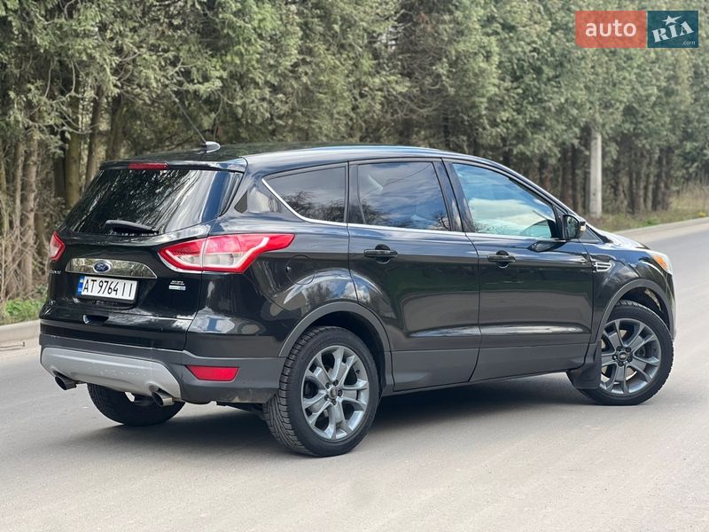 Внедорожник / Кроссовер Ford Escape 2013 в Ивано-Франковске