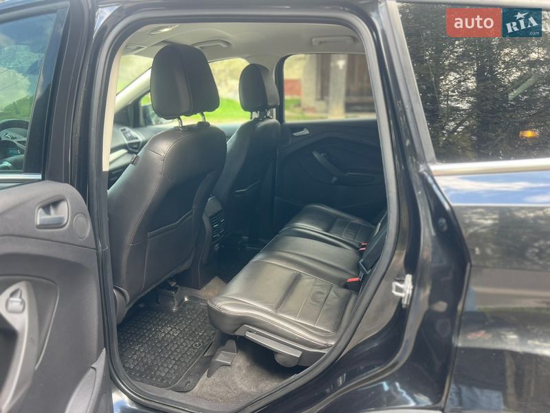 Внедорожник / Кроссовер Ford Escape 2013 в Ивано-Франковске