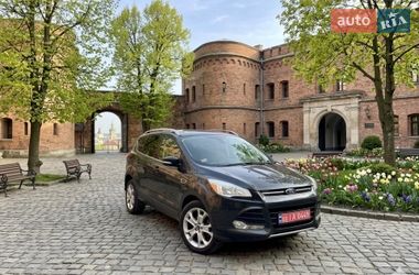 Внедорожник / Кроссовер Ford Escape 2016 в Львове