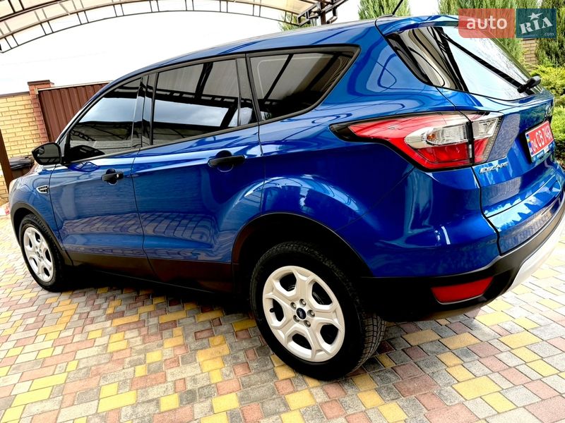 Позашляховик / Кросовер Ford Escape 2018 в Дніпрі