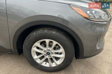 Позашляховик / Кросовер Ford Escape 2021 в Києві