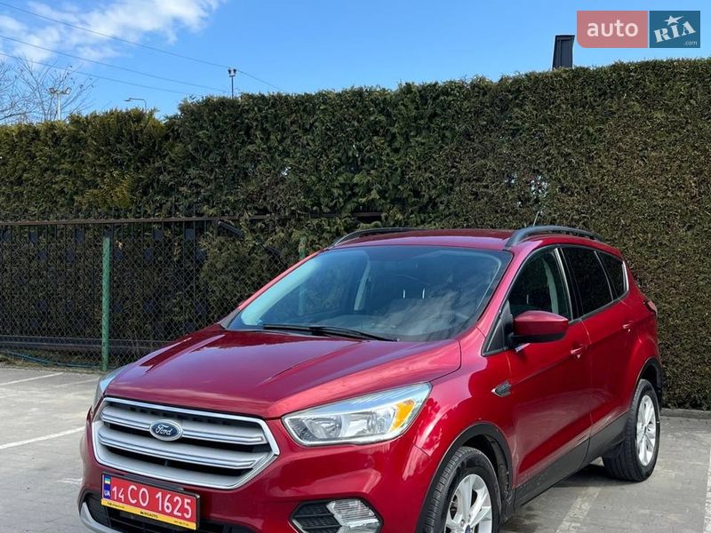 Позашляховик / Кросовер Ford Escape 2018 в Львові
