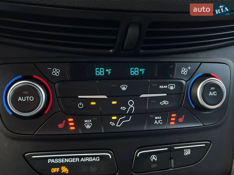 Позашляховик / Кросовер Ford Escape 2018 в Львові