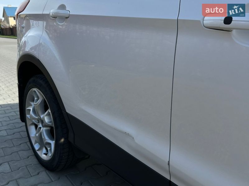 Позашляховик / Кросовер Ford Escape 2013 в Луцьку
