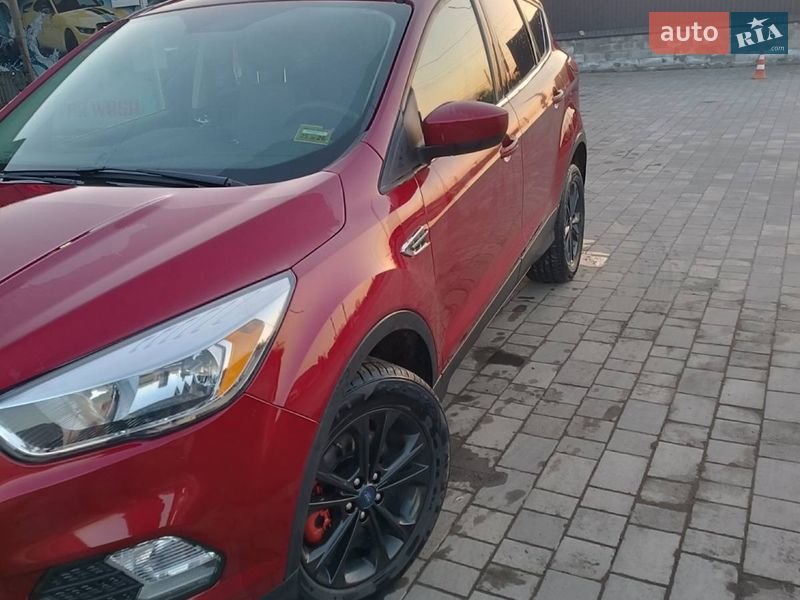 Позашляховик / Кросовер Ford Escape 2019 в Шепетівці фото 8 Позашляховик / Кросовер Ford Escape 2019 в Шепетівці