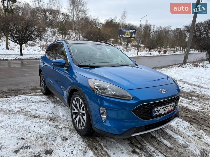 Позашляховик / Кросовер Ford Escape 2020 в Рівному