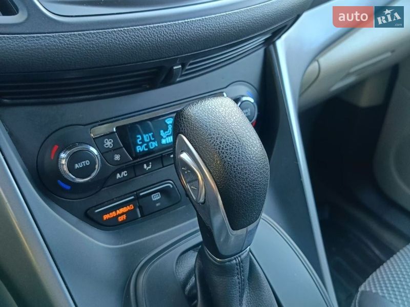 Позашляховик / Кросовер Ford Escape 2015 в Києві фото 18 Позашляховик / Кросовер Ford Escape 2015 в Києві