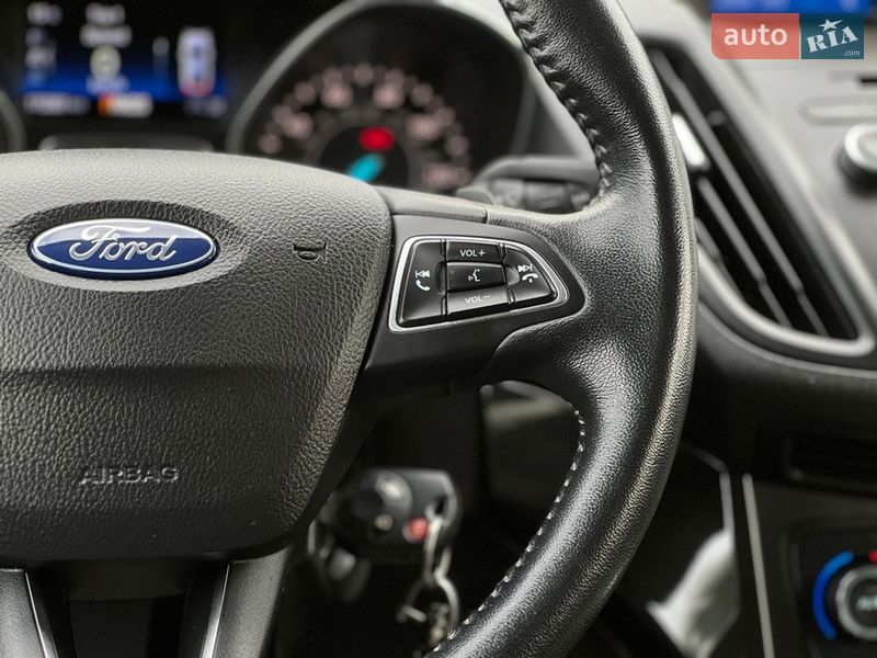Позашляховик / Кросовер Ford Escape 2017 в Львові фото 17 Позашляховик / Кросовер Ford Escape 2017 в Львові