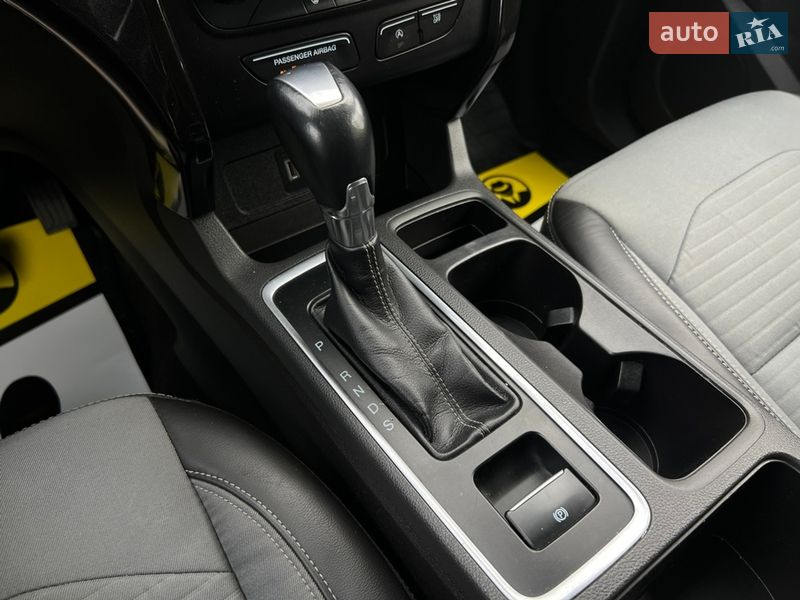 Позашляховик / Кросовер Ford Escape 2017 в Львові фото 21 Позашляховик / Кросовер Ford Escape 2017 в Львові