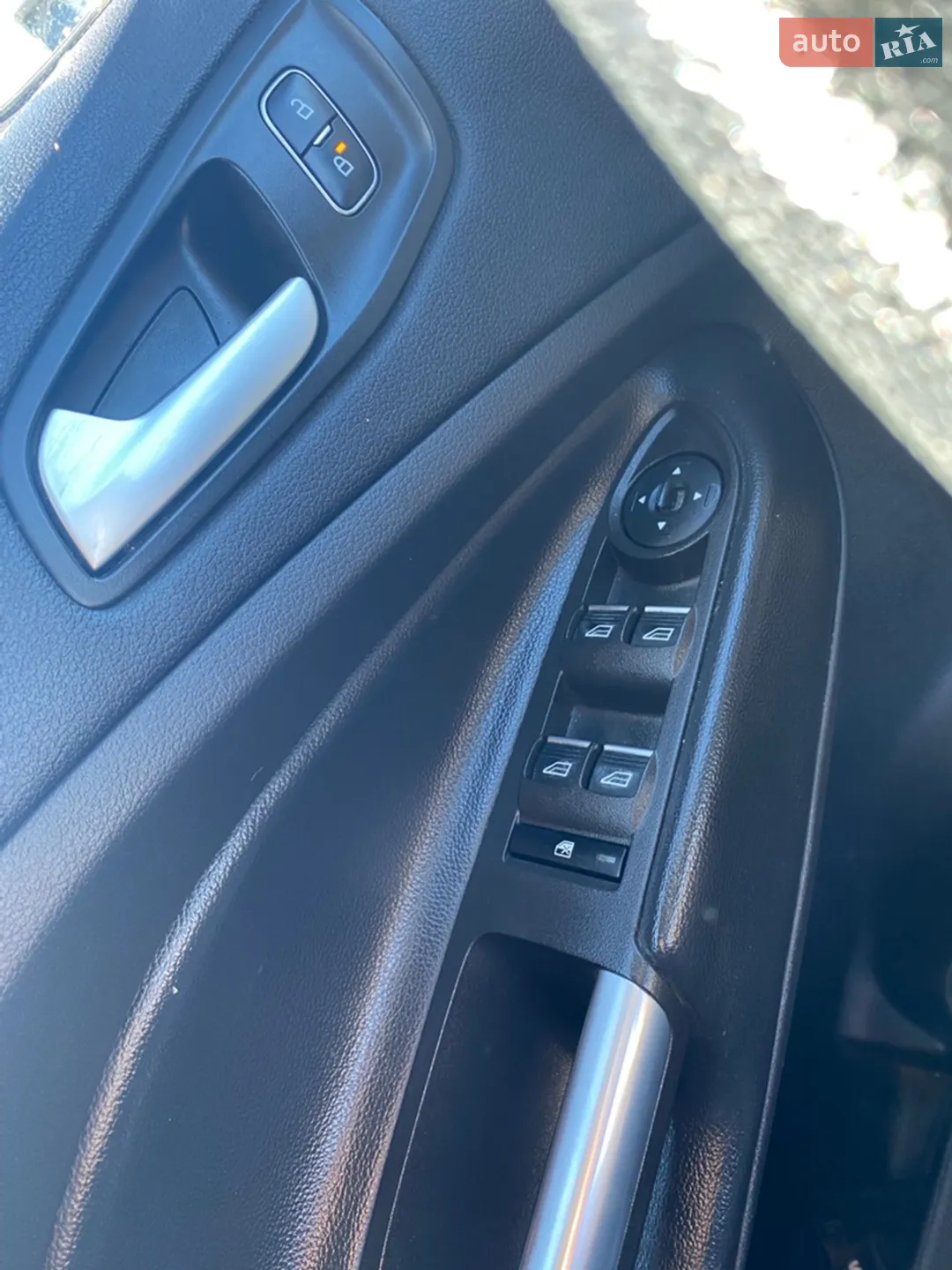 2019 Ford Escape - мініатюра 18