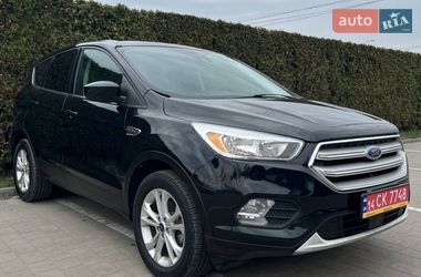 Позашляховик / Кросовер Ford Escape 2019 в Львові