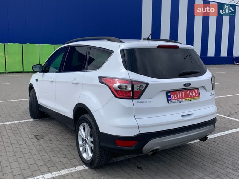 Позашляховик / Кросовер Ford Escape 2017 в Дубні фото 7 Позашляховик / Кросовер Ford Escape 2017 в Дубні
