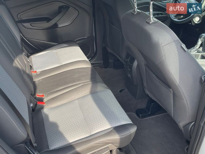 Позашляховик / Кросовер Ford Escape 2017 в Дубні фото 34 Позашляховик / Кросовер Ford Escape 2017 в Дубні