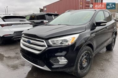 Внедорожник / Кроссовер Ford Escape 2019 в Черноморске