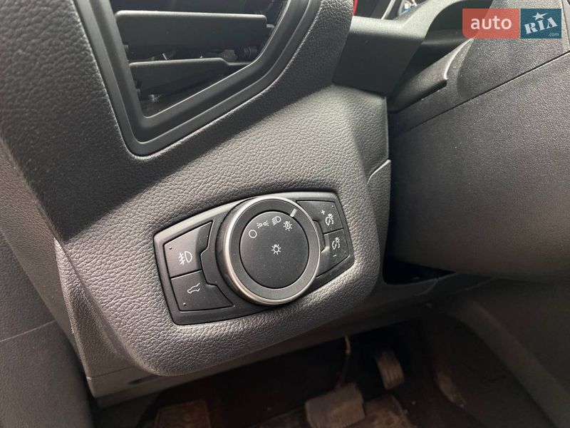 Позашляховик / Кросовер Ford Escape 2019 в Львові