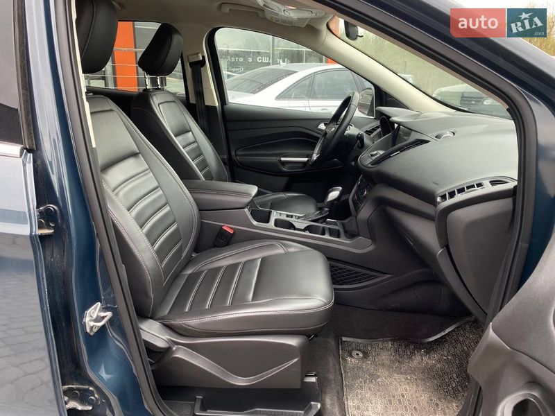 Позашляховик / Кросовер Ford Escape 2019 в Львові