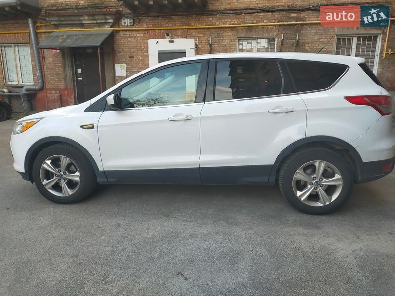 Ford Escape 2015