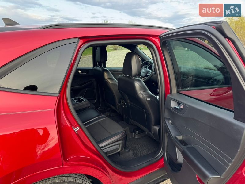 Внедорожник / Кроссовер Ford Escape 2023 в Буче