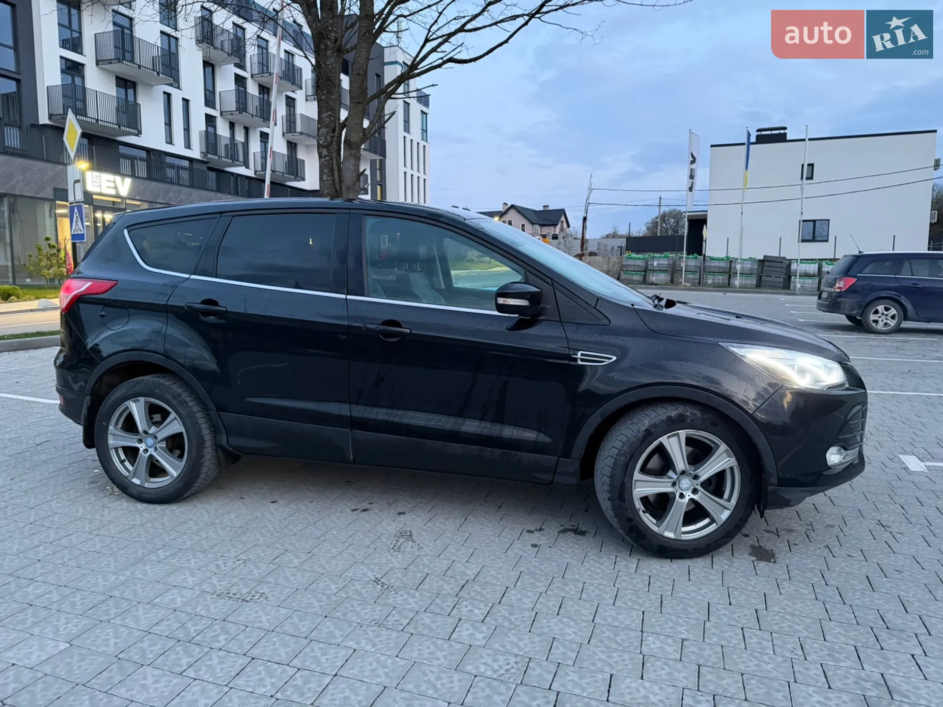 2013 Ford Escape - мініатюра 5