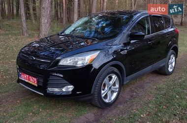 Внедорожник / Кроссовер Ford Escape 2016 в Дубно