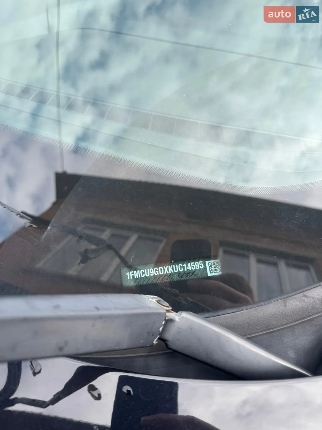 2019 Ford Escape - мініатюра 2