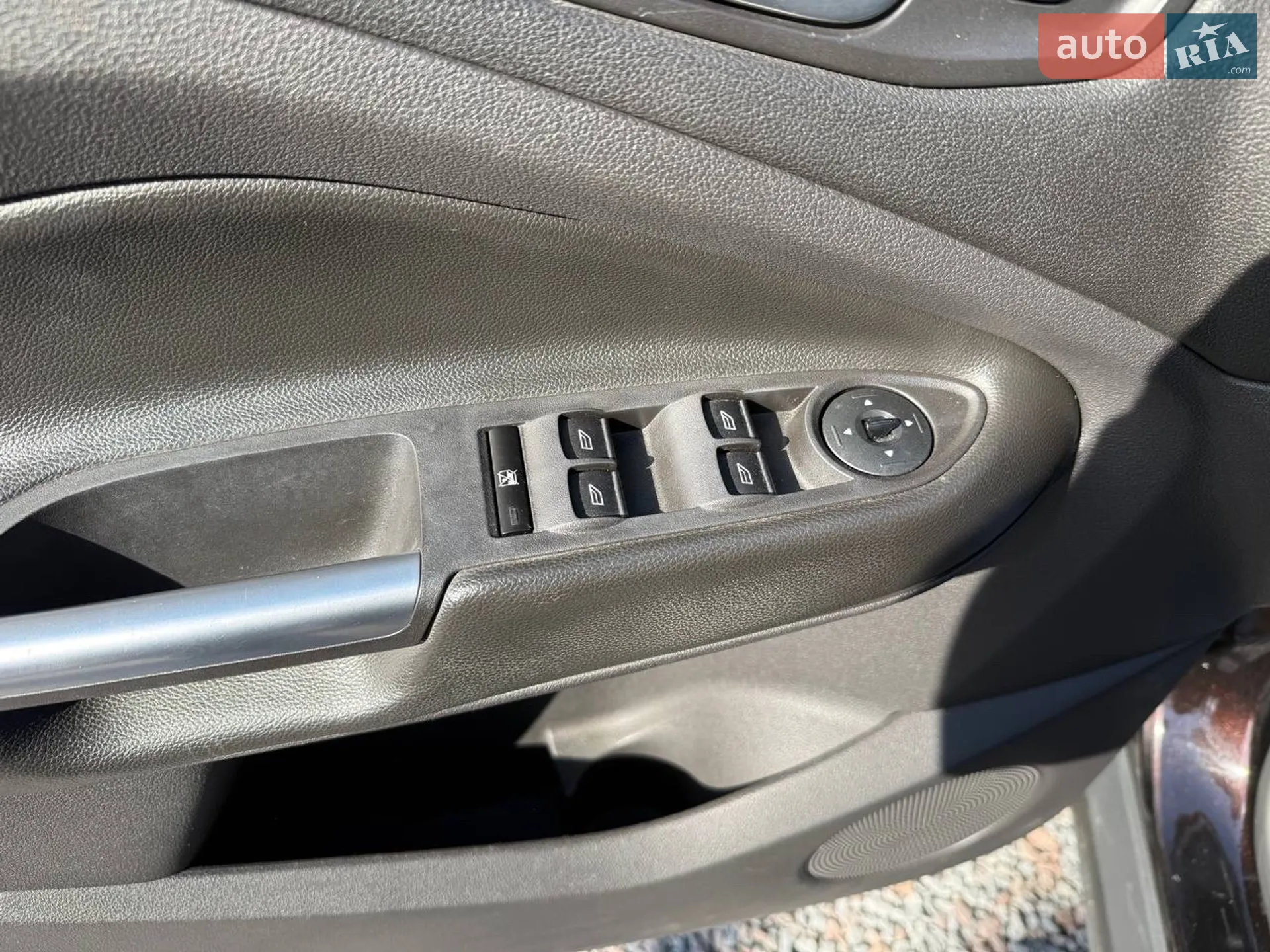 2012 Ford Escape - мініатюра 22