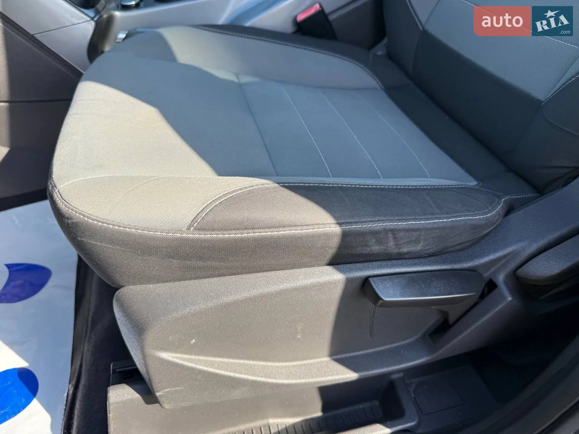 2012 Ford Escape - мініатюра 27