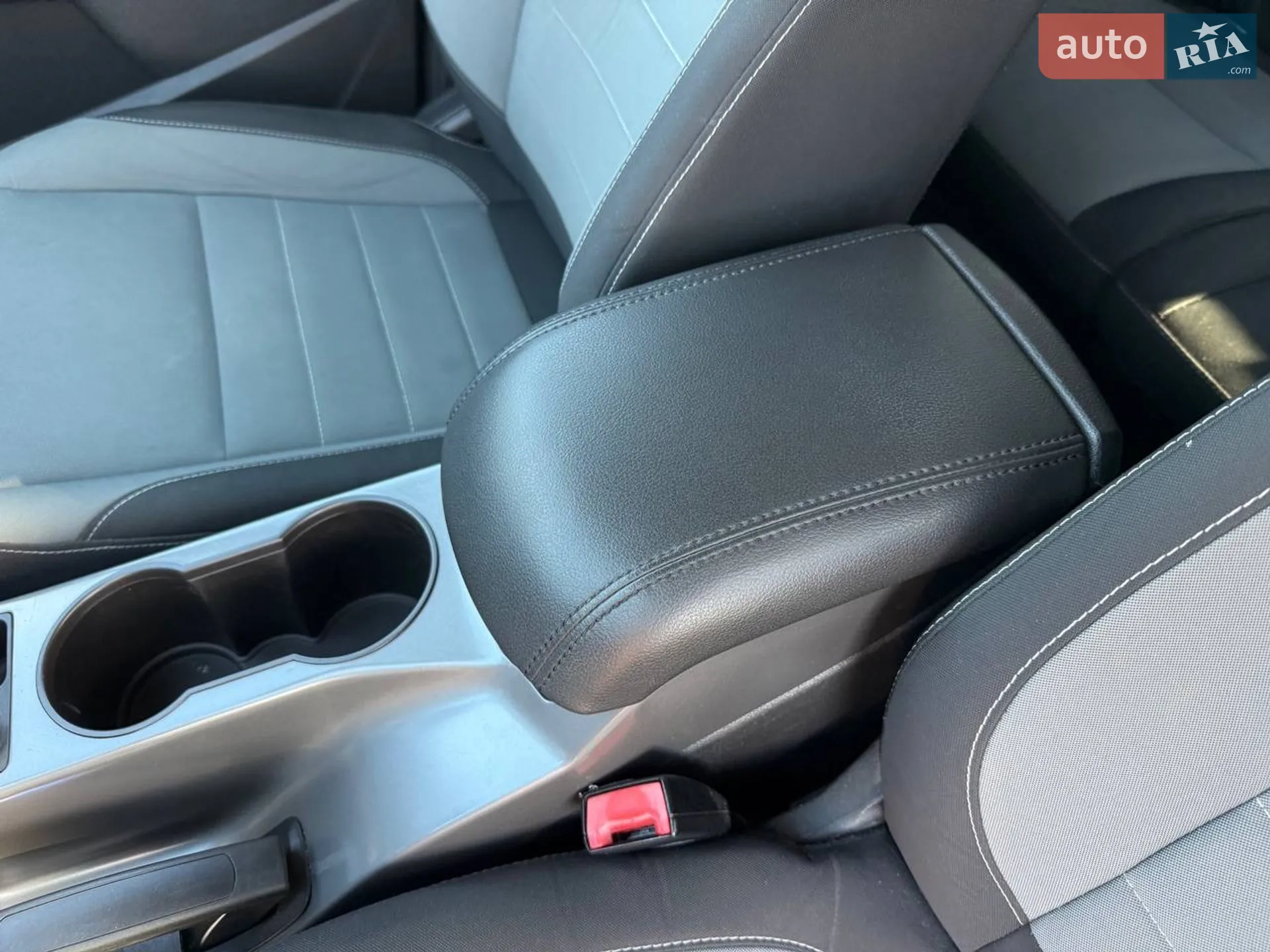 2012 Ford Escape - мініатюра 36