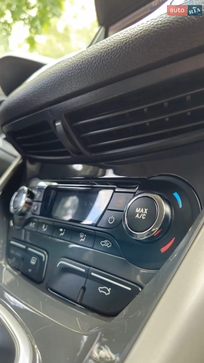2012 Ford Escape - мініатюра 37