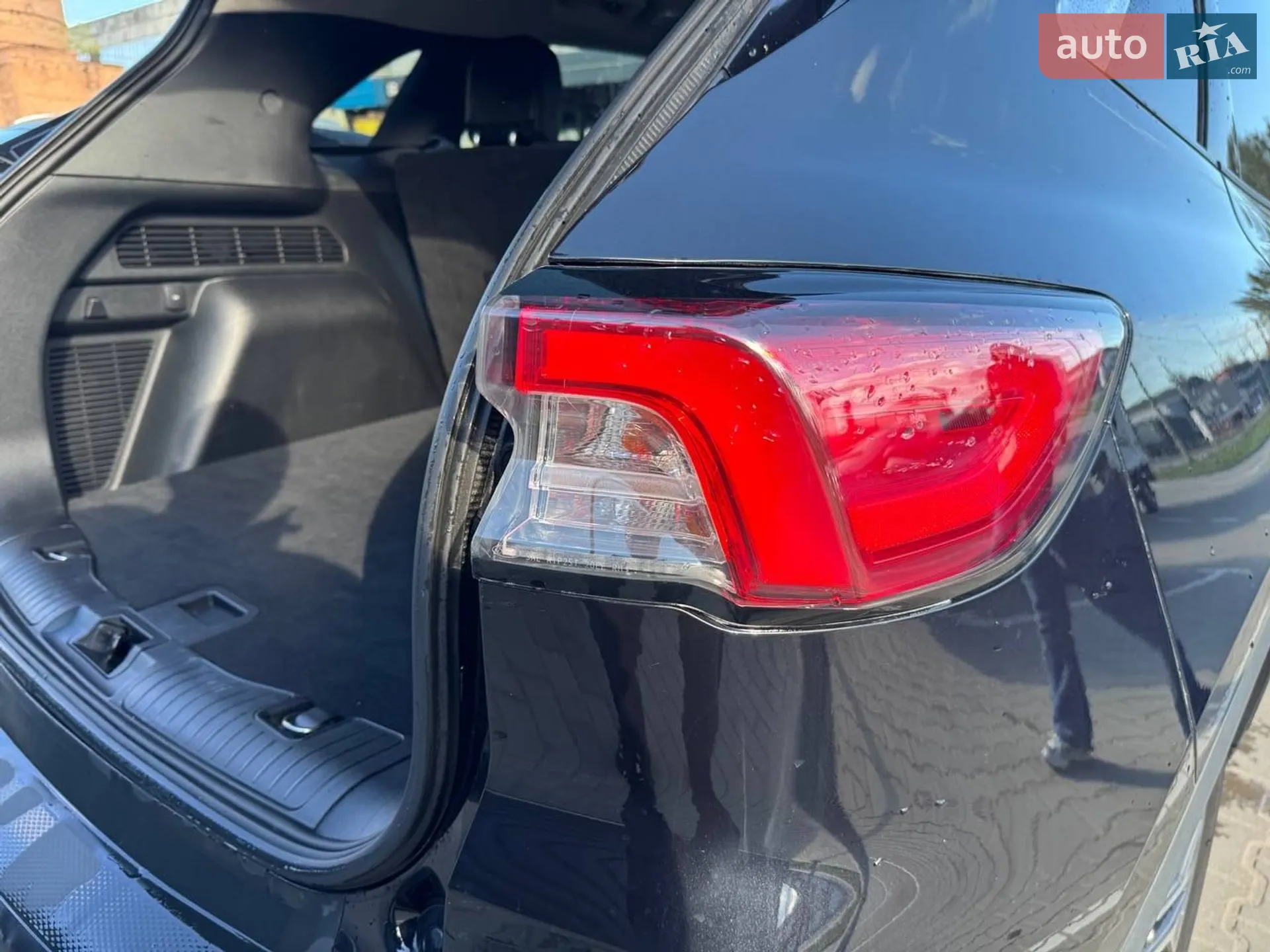 2020 Ford Escape - мініатюра 10