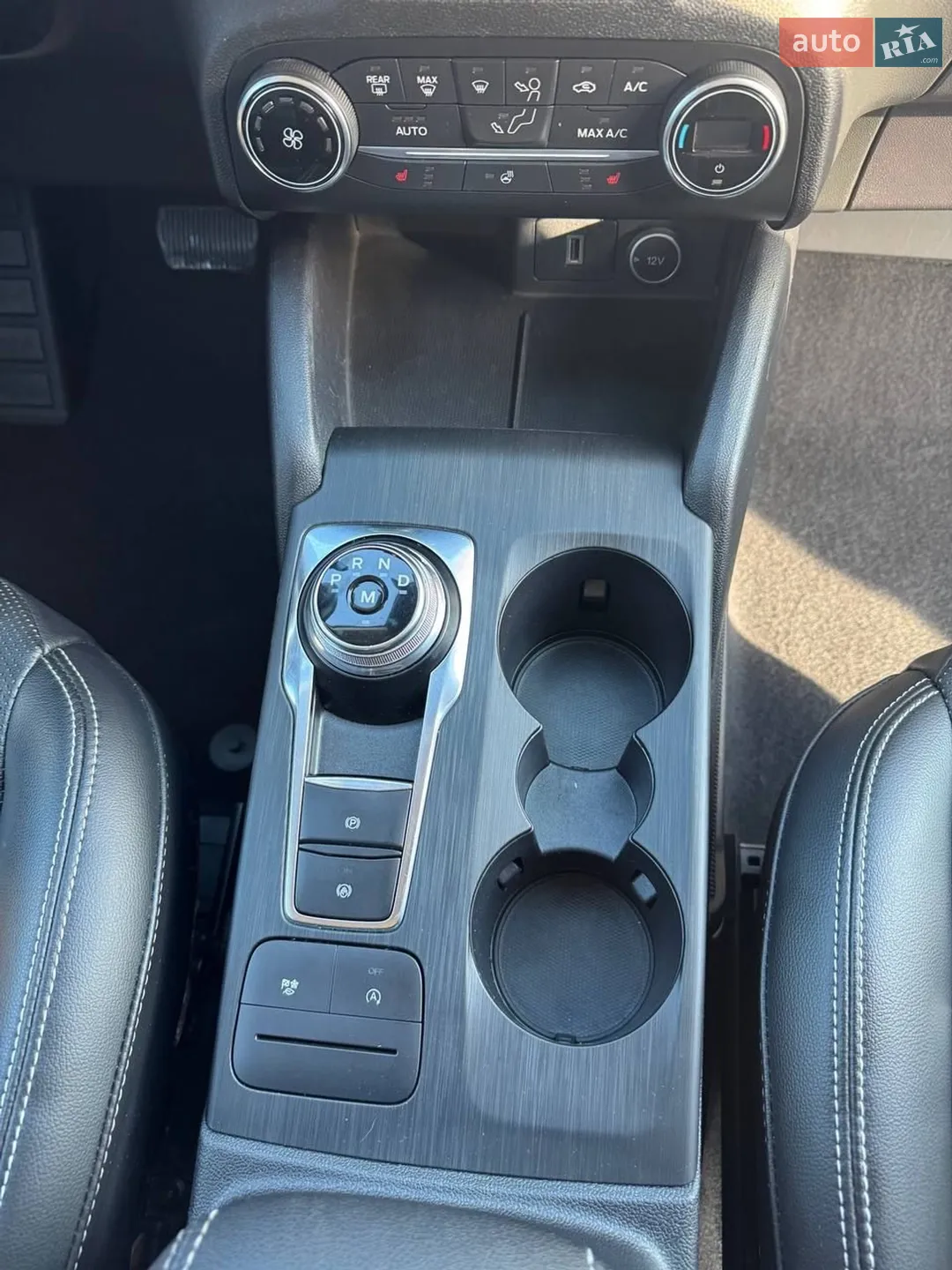 2020 Ford Escape - мініатюра 16