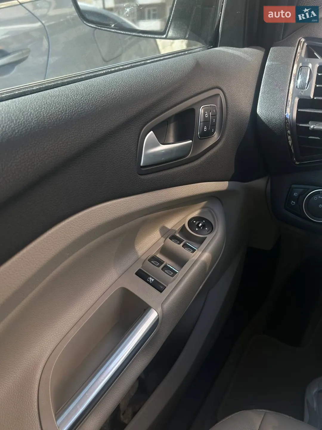 2015 Ford Escape - мініатюра 8