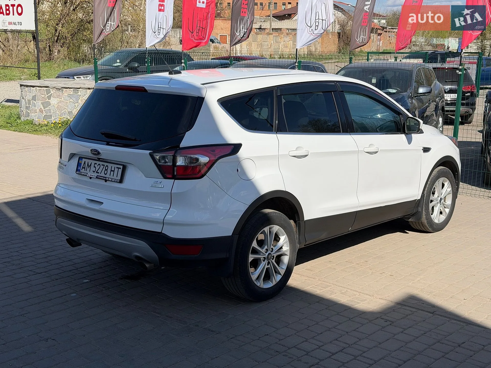2017 Ford Escape - мініатюра 14