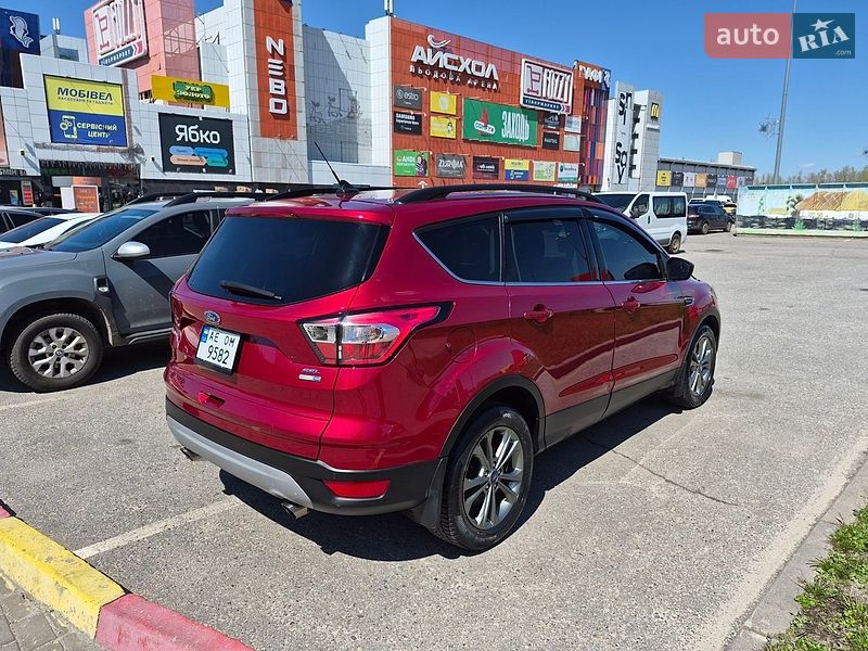 Внедорожник / Кроссовер Ford Escape 2018 в Харькове