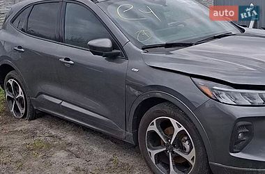 Внедорожник / Кроссовер Ford Escape 2023 в Павлограде