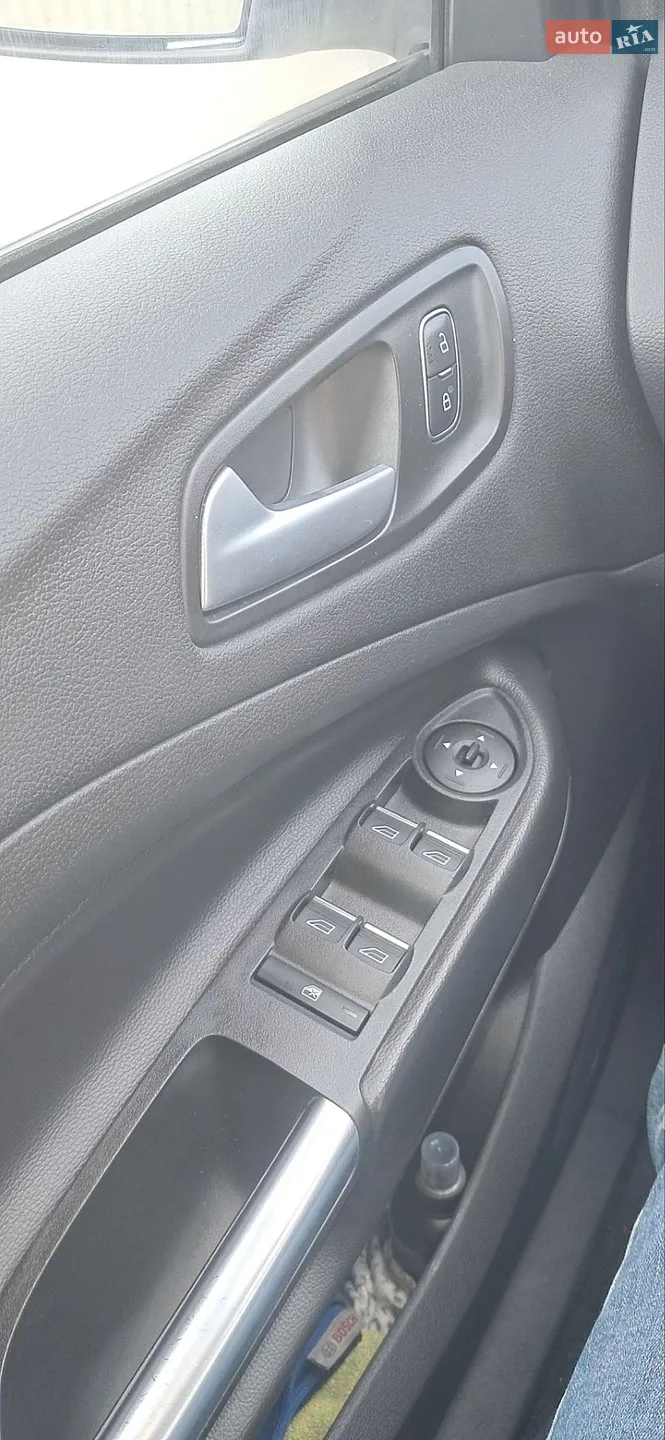 2016 Ford Escape - мініатюра 4