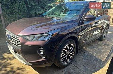Внедорожник / Кроссовер Ford Escape 2023 в Одессе