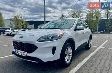 Внедорожник / Кроссовер Ford Escape 2021 в Киеве