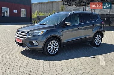 Позашляховик / Кросовер Ford Escape 2017 в Дубні