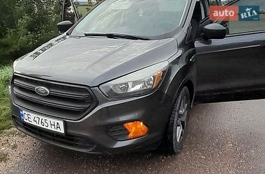 Позашляховик / Кросовер Ford Escape 2018 в Чернівцях