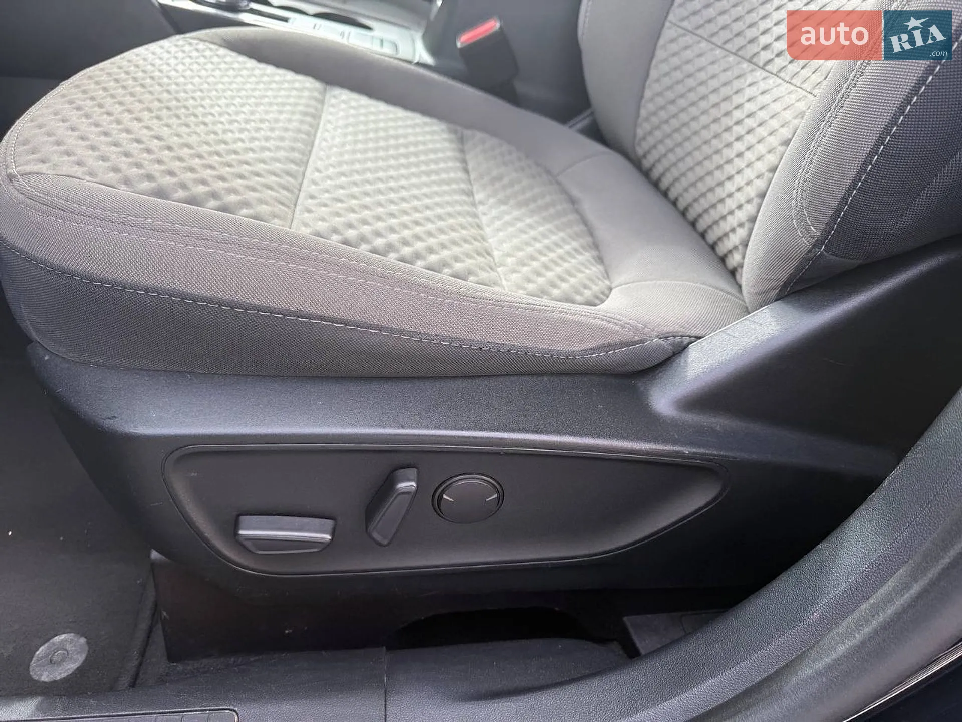 2020 Ford Escape - мініатюра 16